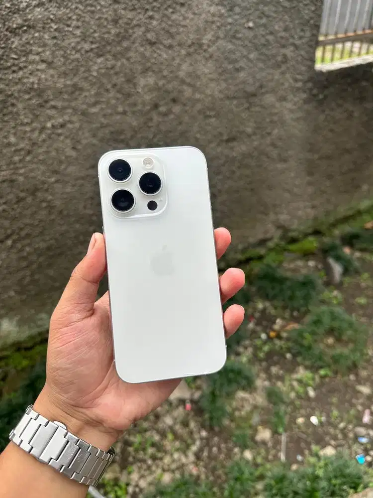 iphone 15 pro 128gb inter