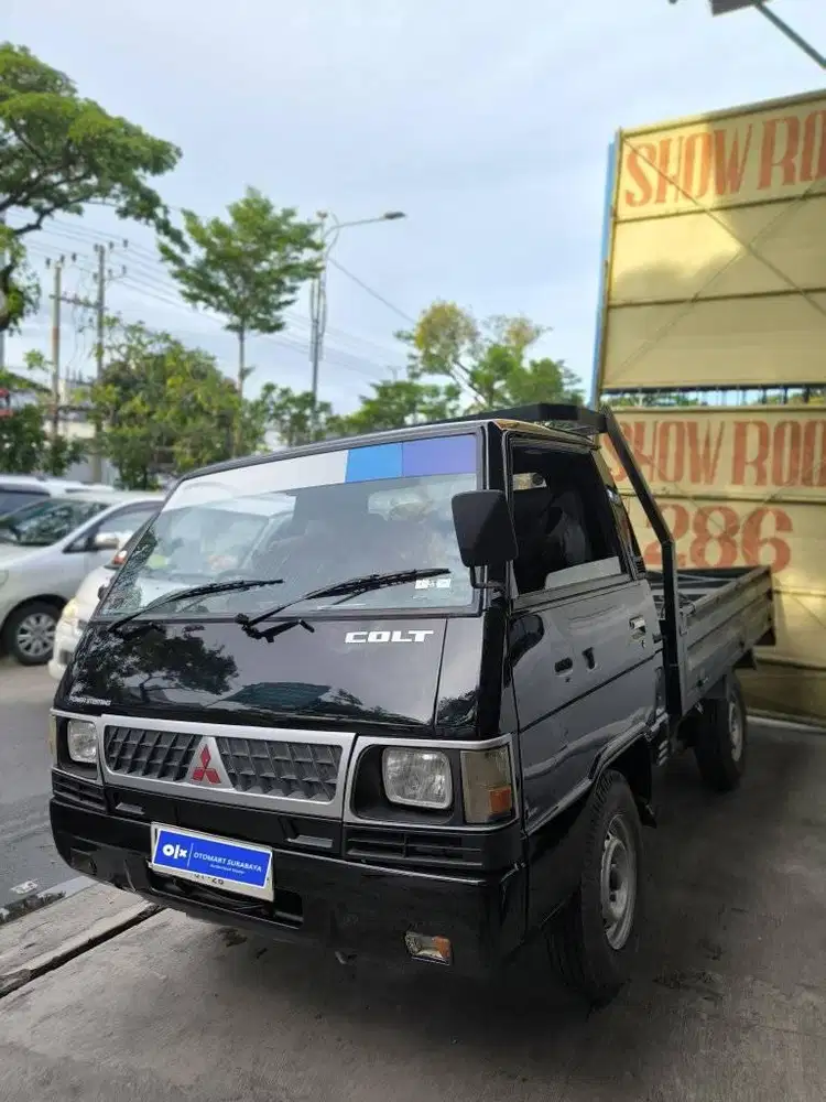MITSUBISHI 2018 L300 PICK UP 2.5 M/T HITAM MURAH OTOMART 286 KENJERAN