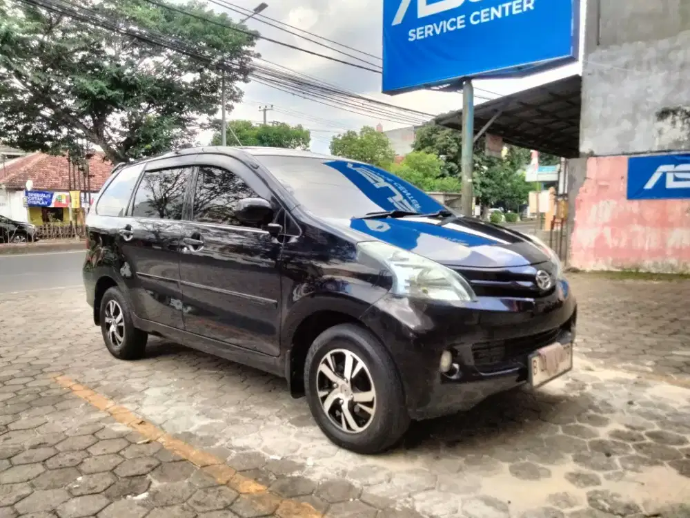 XENIA X MANUAL 1300 CC 2015