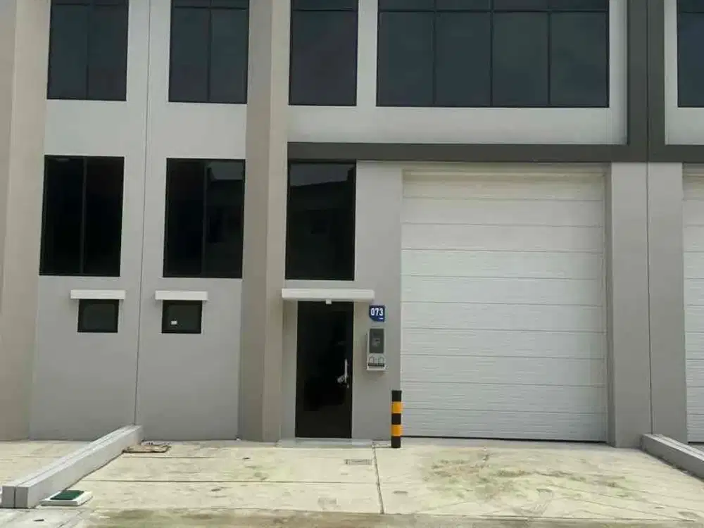 Gudang Siap Pakai di Bizpark Pik 2, Penjaringan, Jakarta Utara