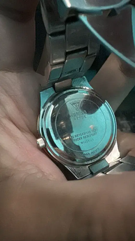 Jam tangan guess
