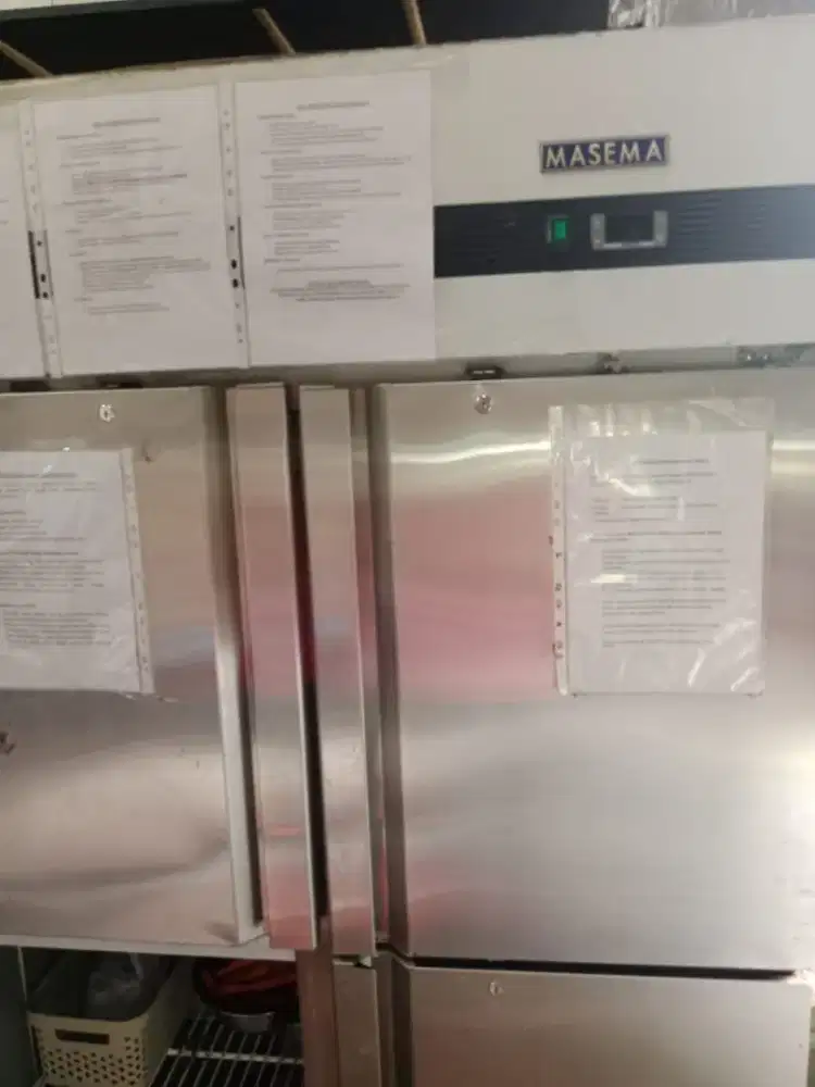 Kulkas freezer chiller showcase AC Coldstorage pendingin minuman