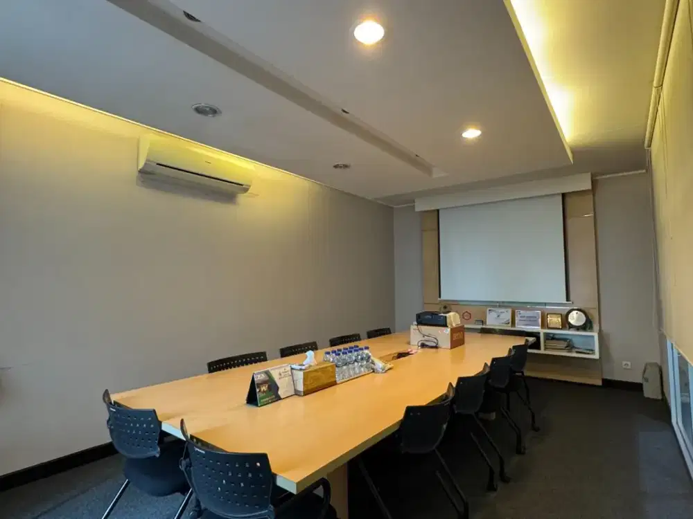Ruko Gandeng Boulevard Kelapa Gading Dijual Strategis