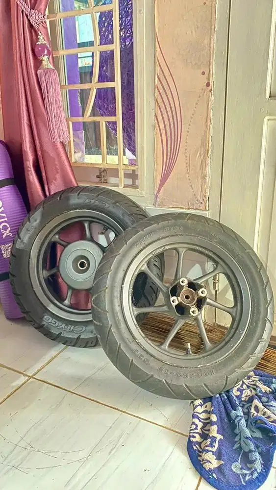 Pelang Scoopy ring 12