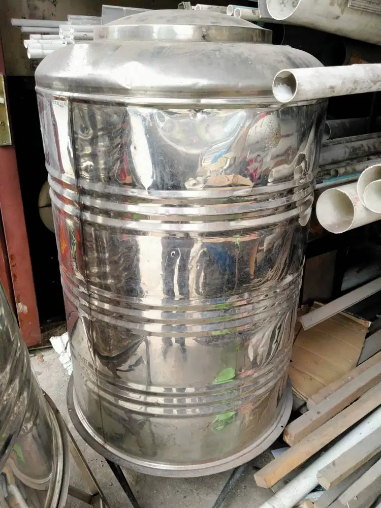 BEKAS DISPLAY TOKO :Tangki Air Stainless Maspion 500 Liter