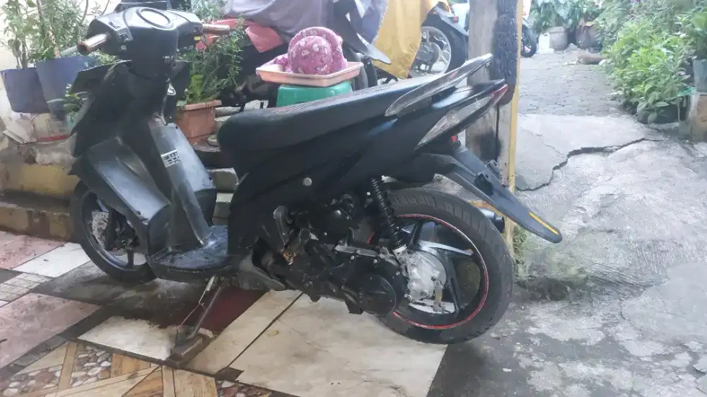 Jual cepat honda vario 2010