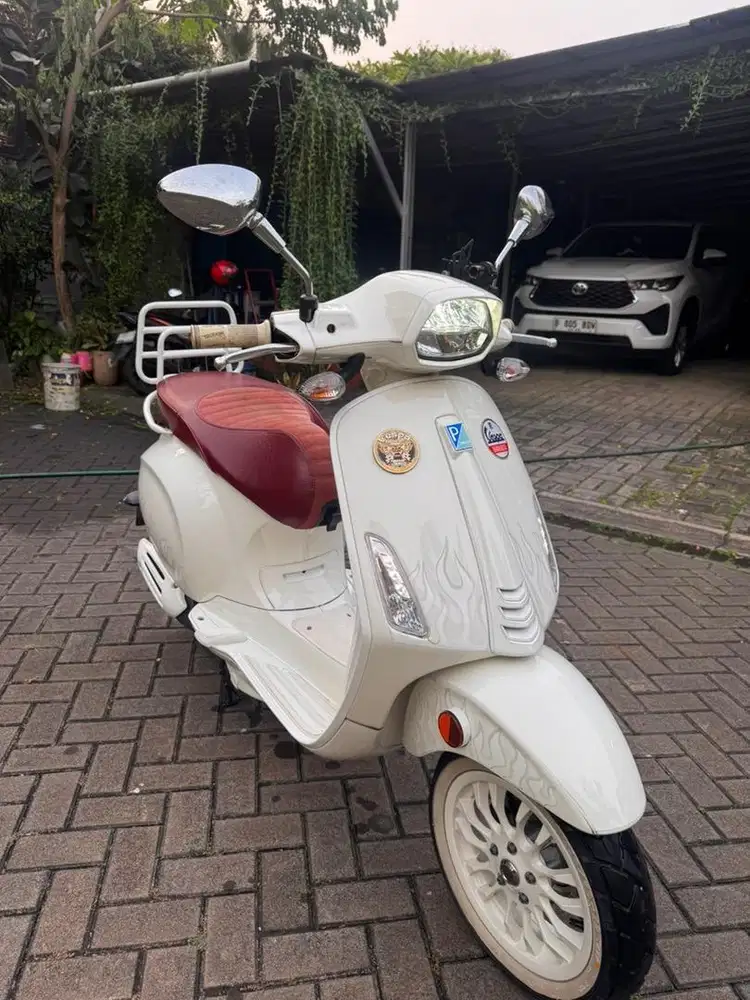 Vespa justin bieber USDM not thailand