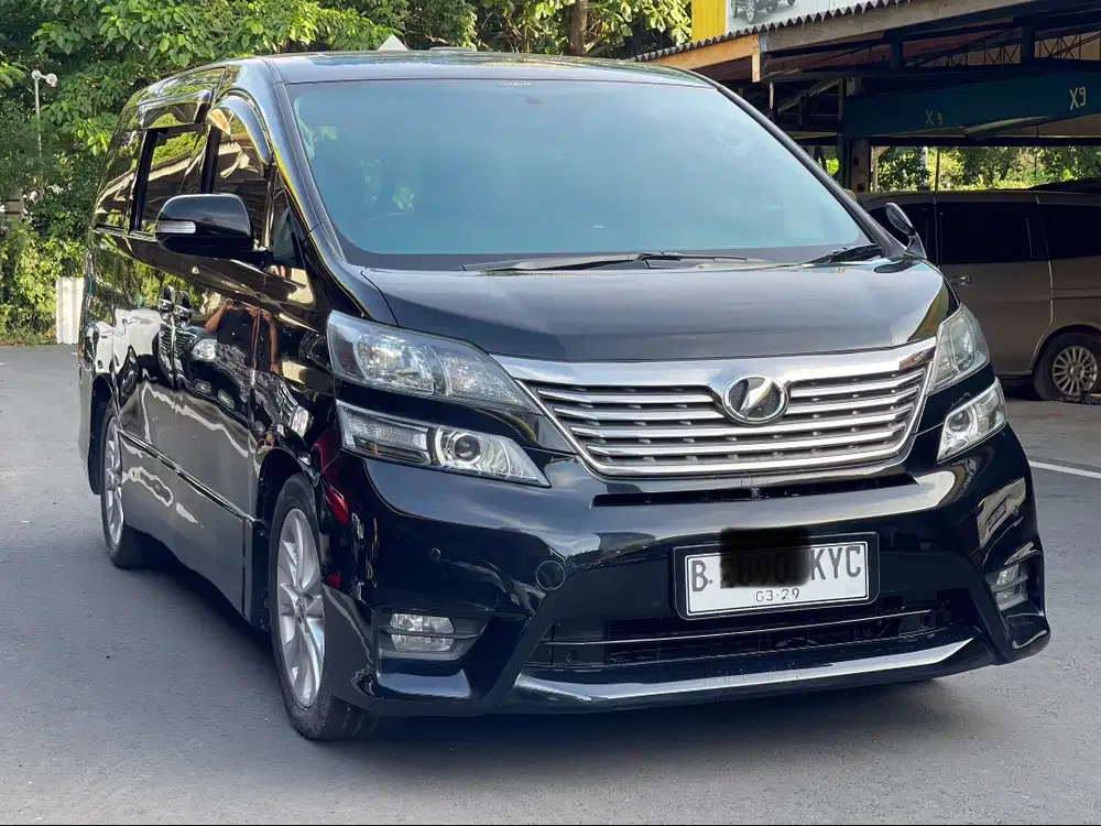 TOYOTA VELLFIRE 2.4 AT HITAM 2009
