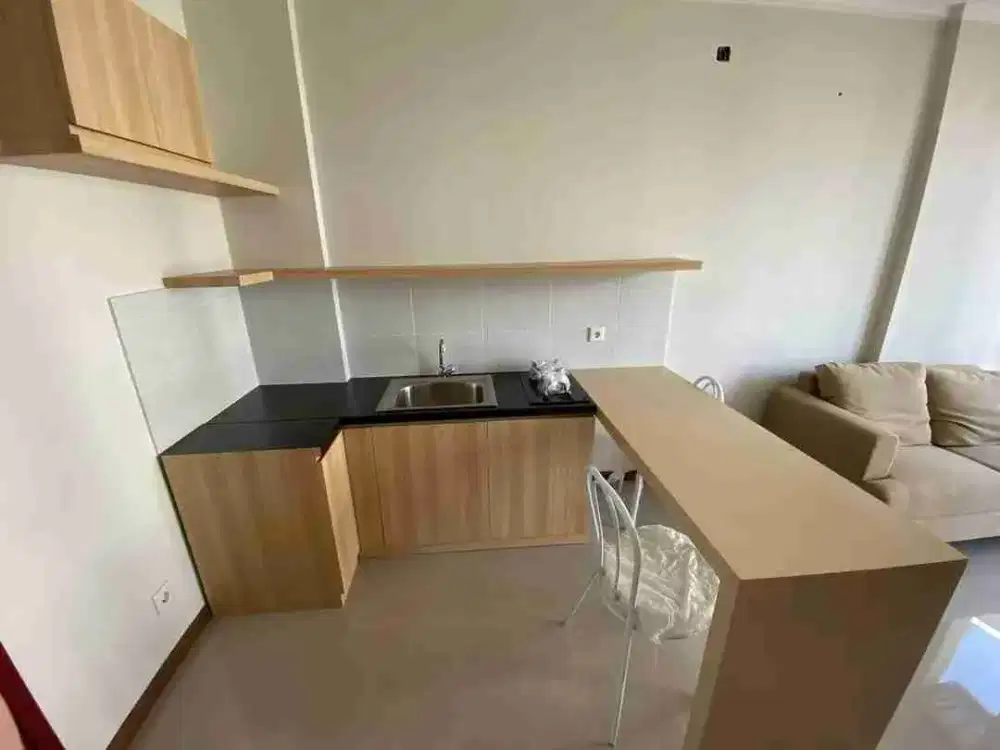 Dijual Apartemen View Kolam Renang di Assati Chalcedony Red Vanya Park BSD