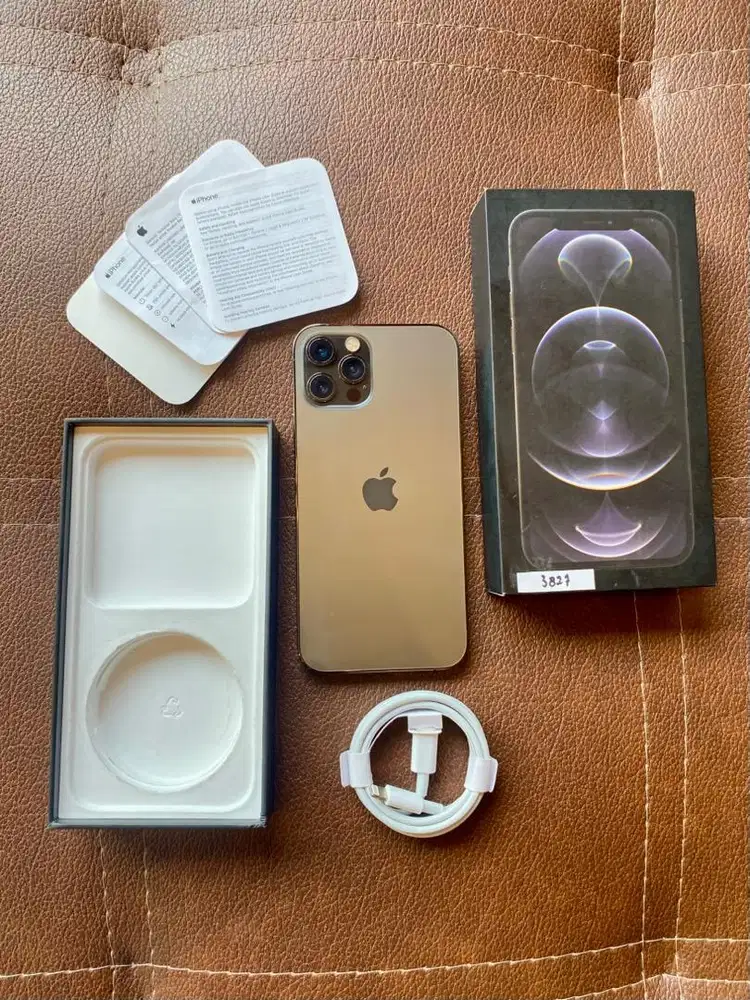 iPhone 12 Pro 256GB Graphite iBox