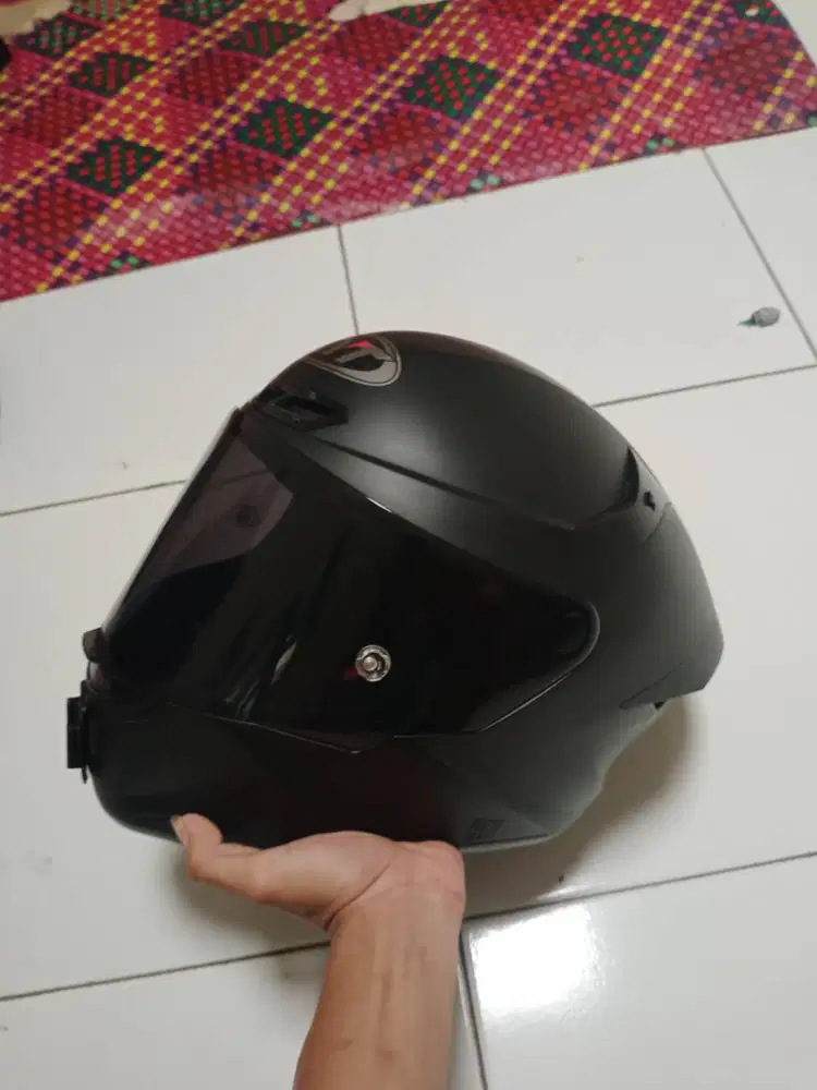Kondisi helm ada lecet dikit wajah pemakaian 3 tahun murah aja bosku