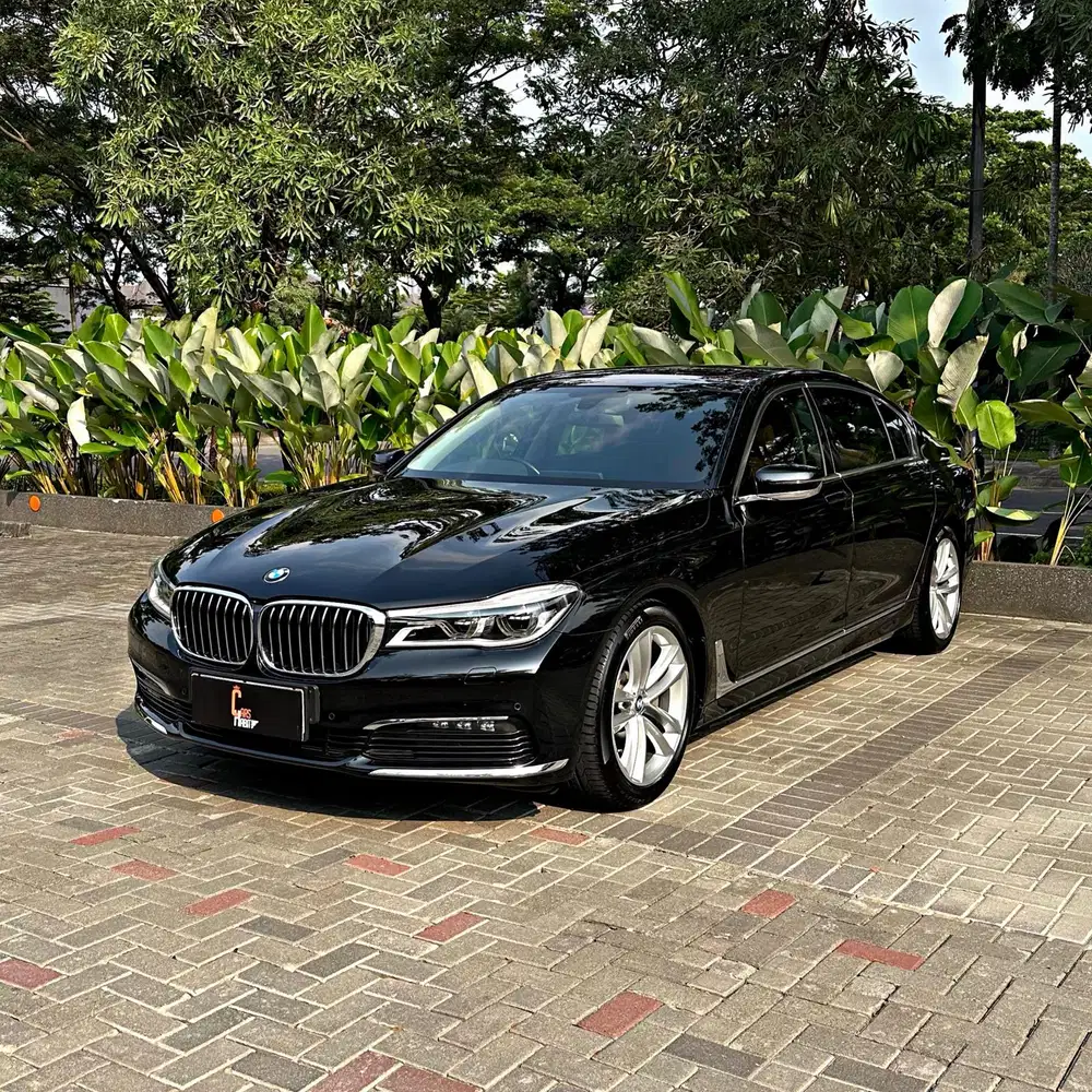 BERGARANSI! BMW 730Li Luxury 2018 g12 2019 low odo 740li terawat 730i
