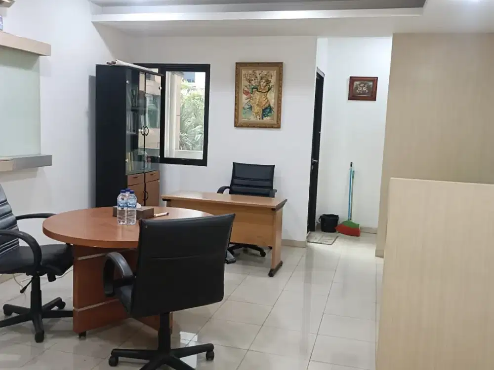 DIJUAL RUKO 2 LANTAI STRATEGIS