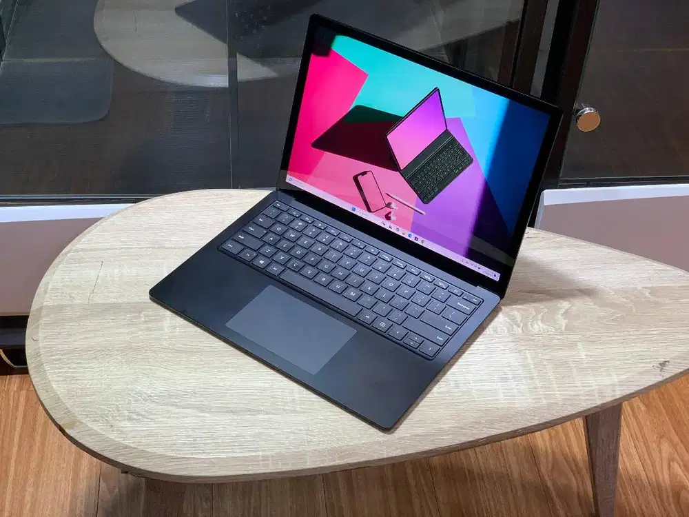 Microsoft Surface Laptop 4 Intel Corei7 11th Ram 16GB SSD Touchscreen