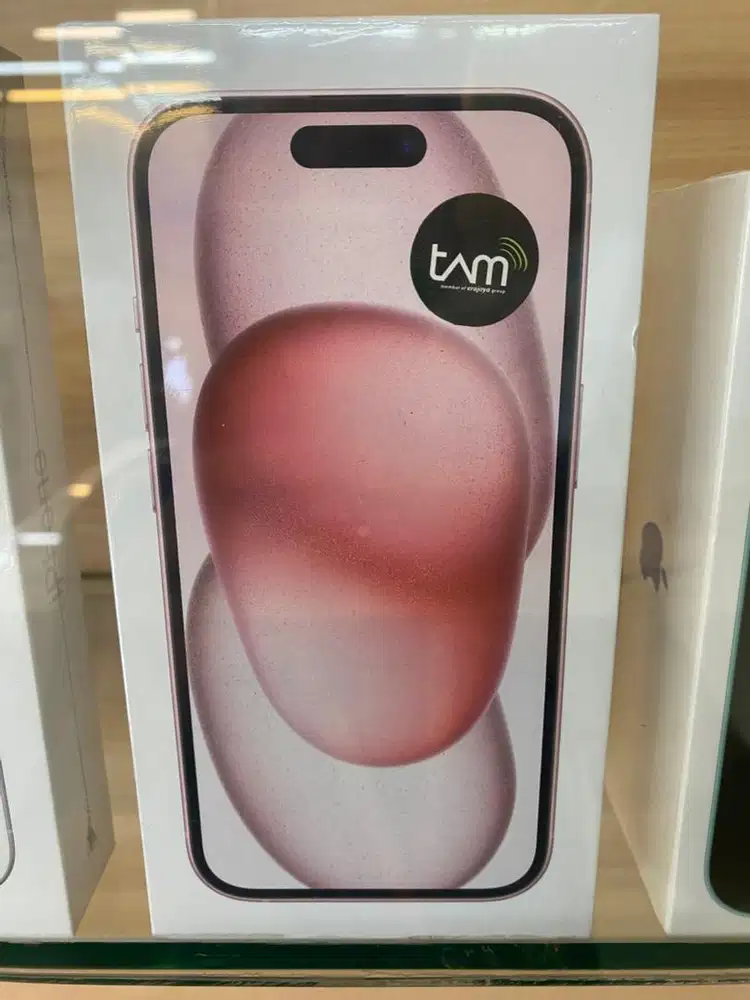 IPHONE 15 128GB FREE ADAPTOR 20WATT