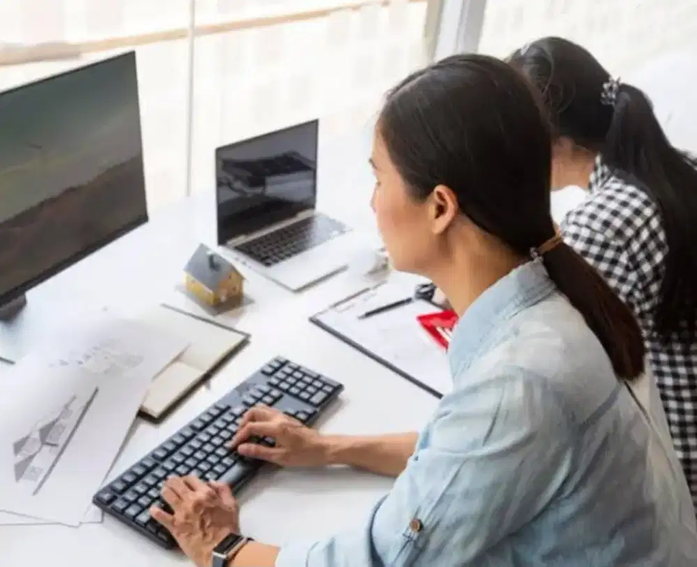 Di cari Staf Administrasi di Kantor Notaris