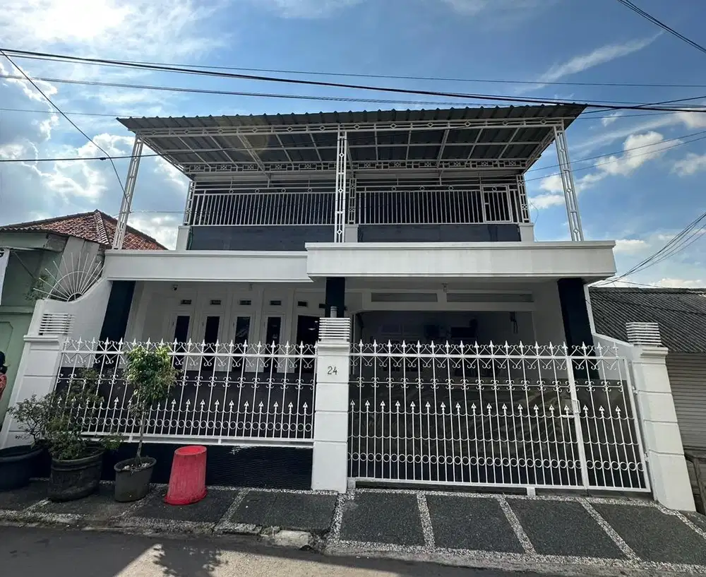 Di Jual Rumah Ulujami Pesanggrahan SANGAT TERAWAT & BEBAS BANJIR