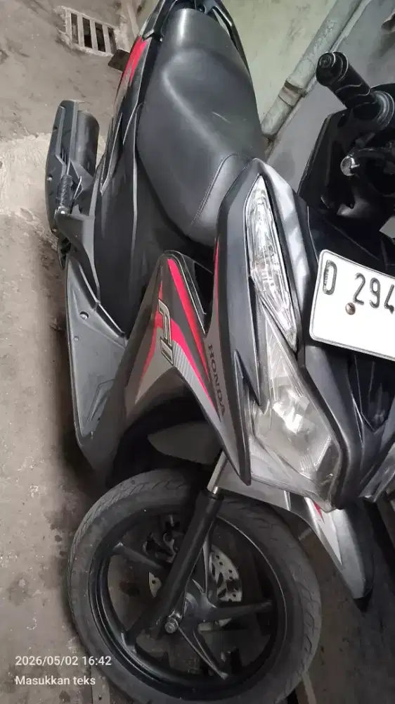 Vario KZR 125  2014   mesin sangat bagus normal