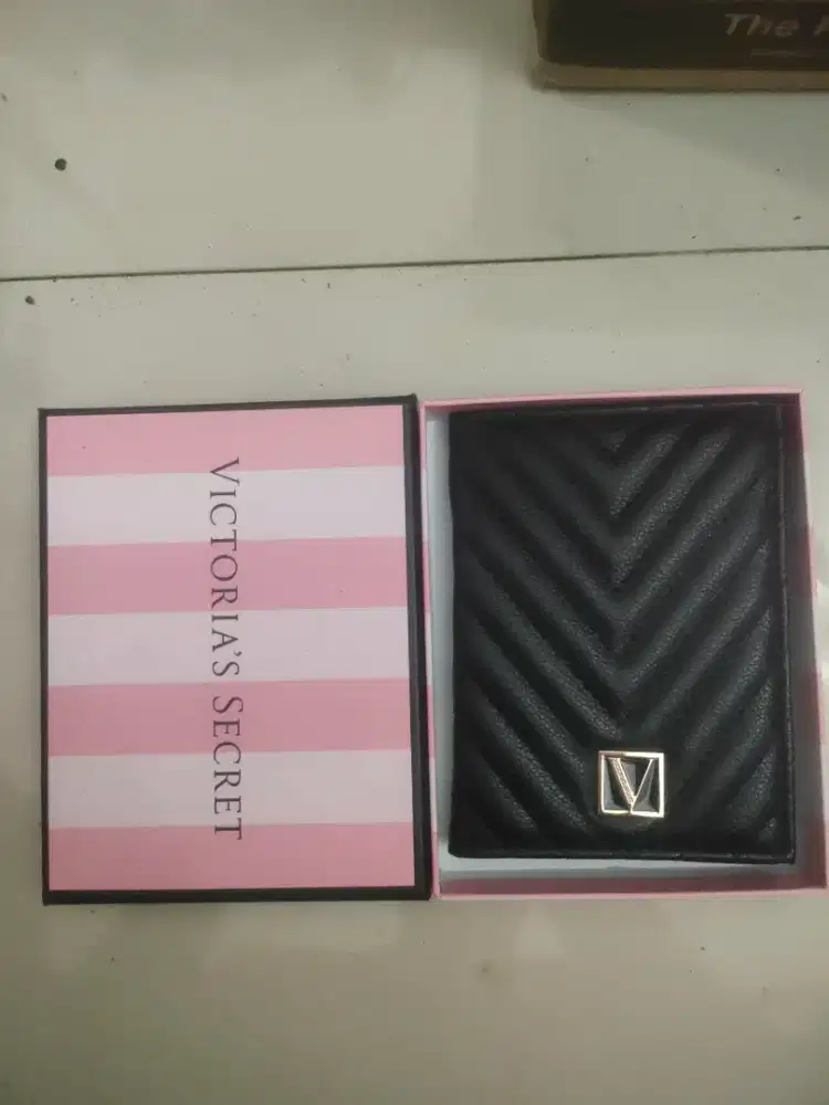 Dompet branded ok bgt plus dus