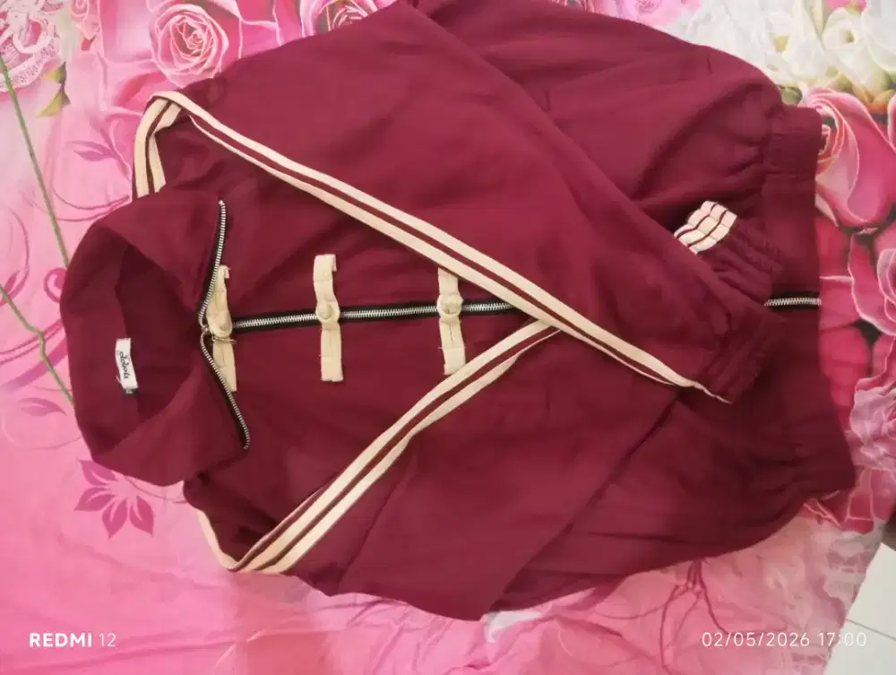 Jaket Tracktop Maroon Vintage - Oversize Fit