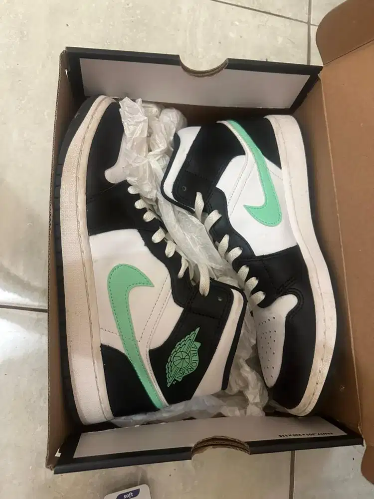 Sepatu airjordan ori