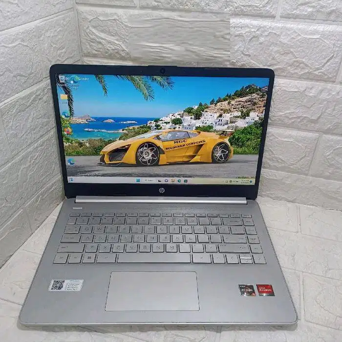 AMD Ryzen Hp 14s Ryzen 5 Ram 8 Ssd 512 Sepesial Game' Dan Desain *RHG
