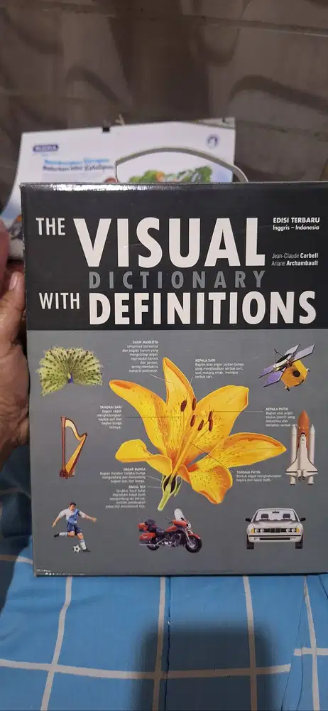 The visual dictionary with definition