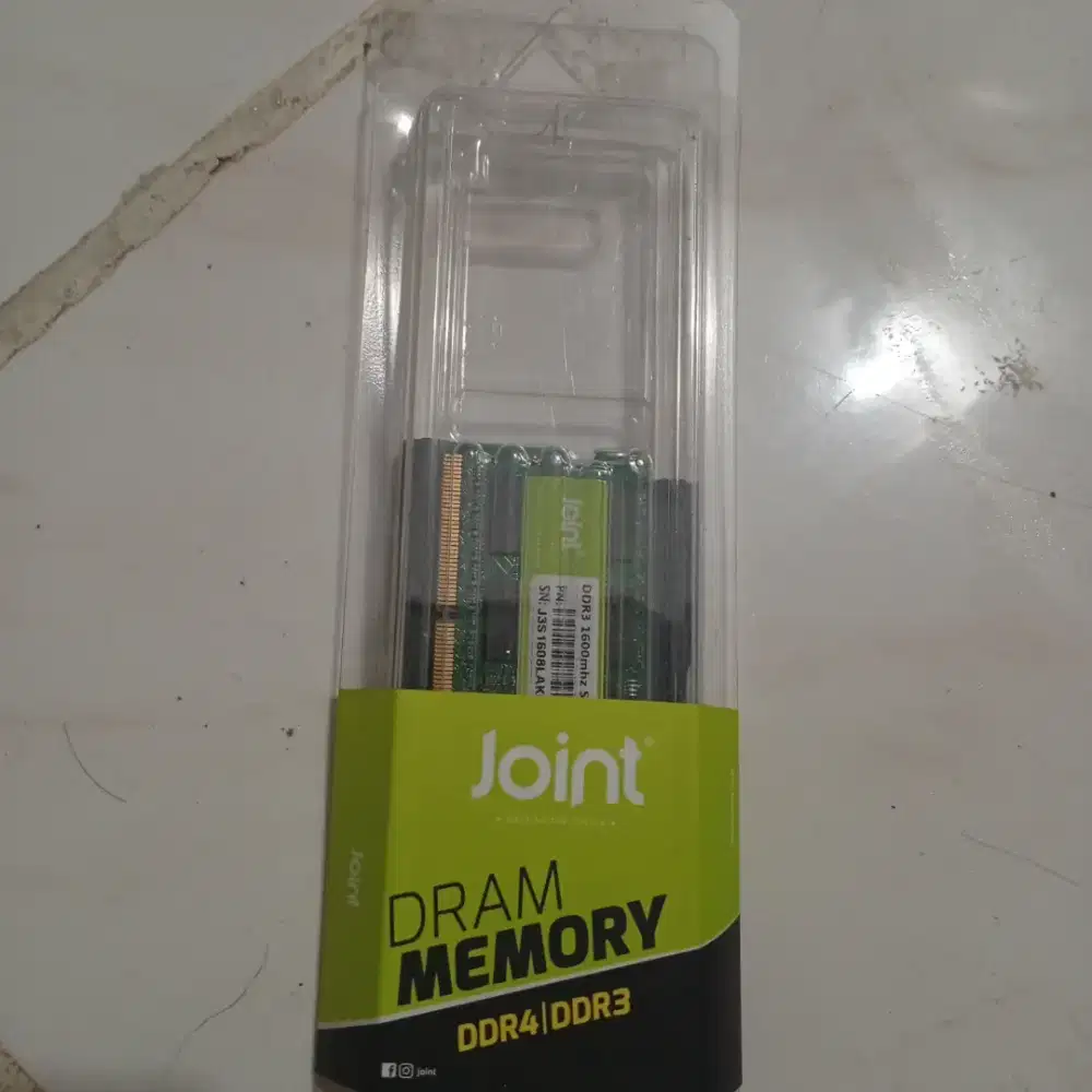 Ram laptop ddr3 stok lama. tipe ddr3 ,8giga, kondisi baru.