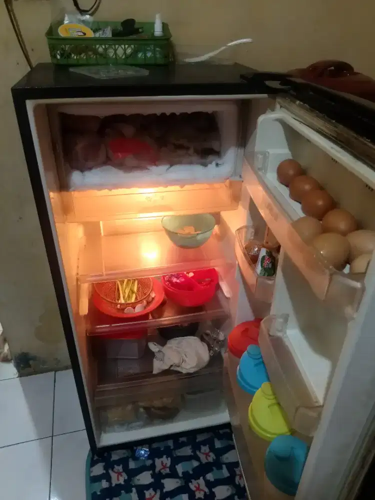 Kulkas bekas murah
