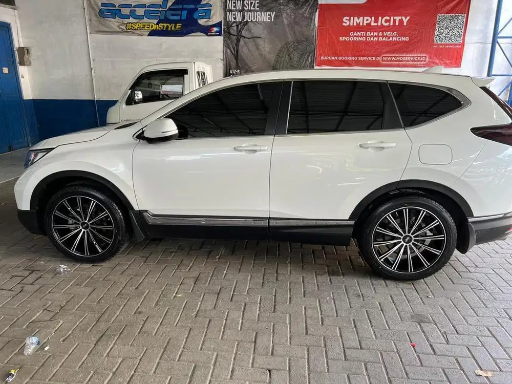 Velg Mulus HSR Ring 20 & Ban Accelera Kondisi 90% (SIAP PAKAI)