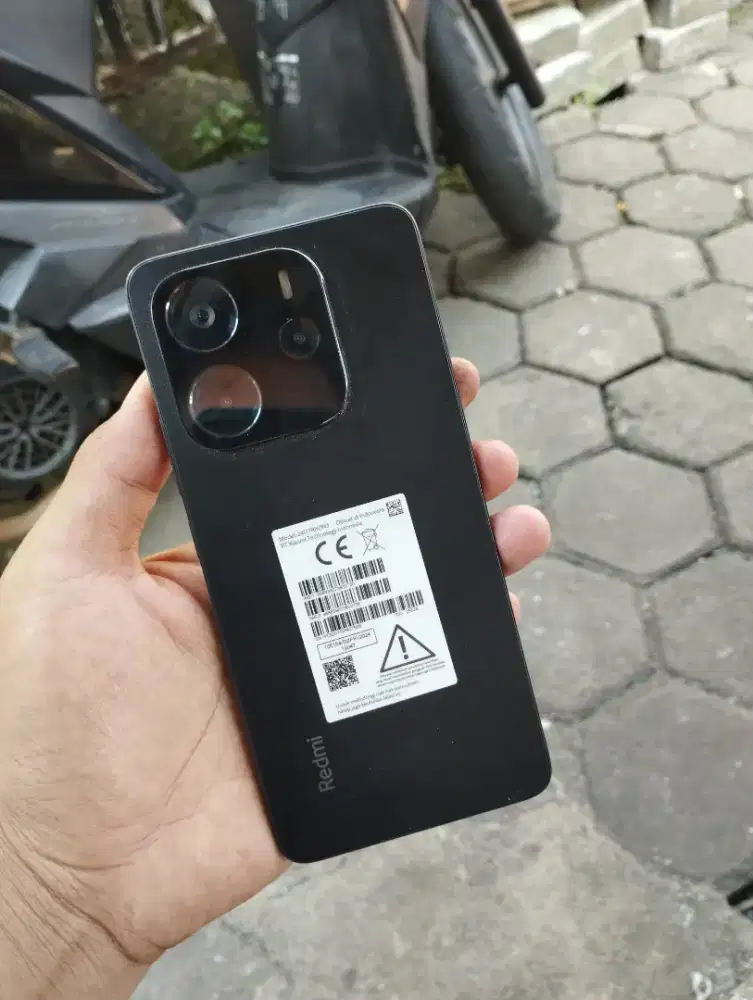FULLSET XIAOMI REDMI NOTE 14 8/256 SANGAT MULUSS DAN MENARIK