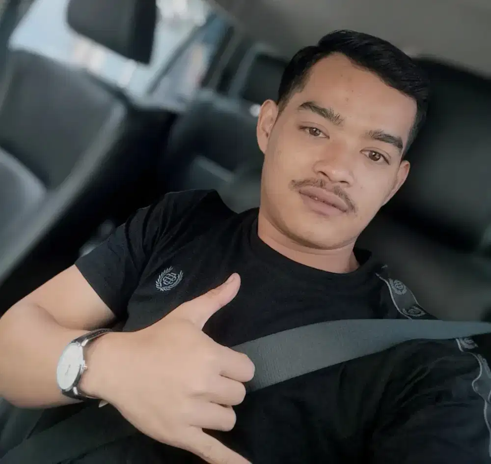 Sedang mencari lowongan kerja
