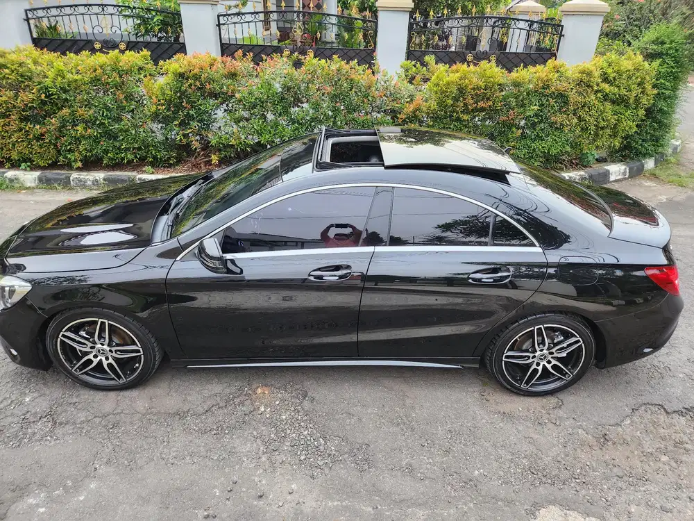 Mercedes-Benz CLA200 panoramic cla 200 AMG 2019 mulus 2018 terawat