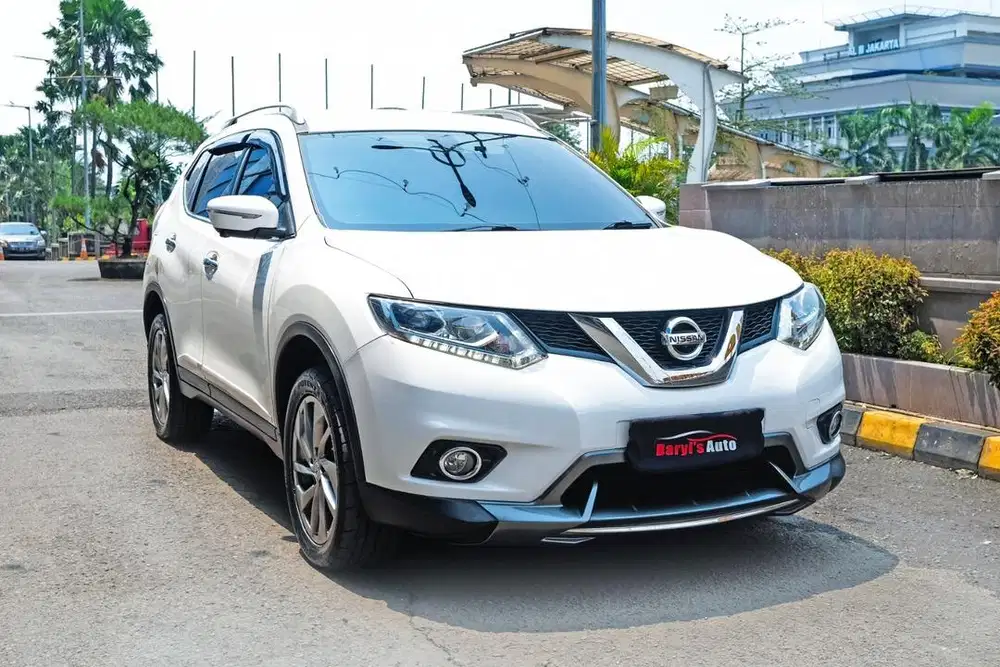 2017 NISSAN XTRAIL 2.5 AT BENSIN