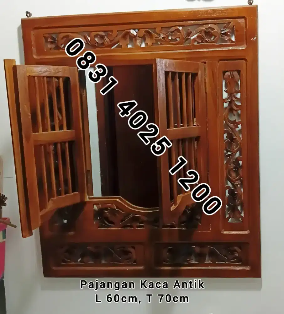 Hiasan cermin Antik