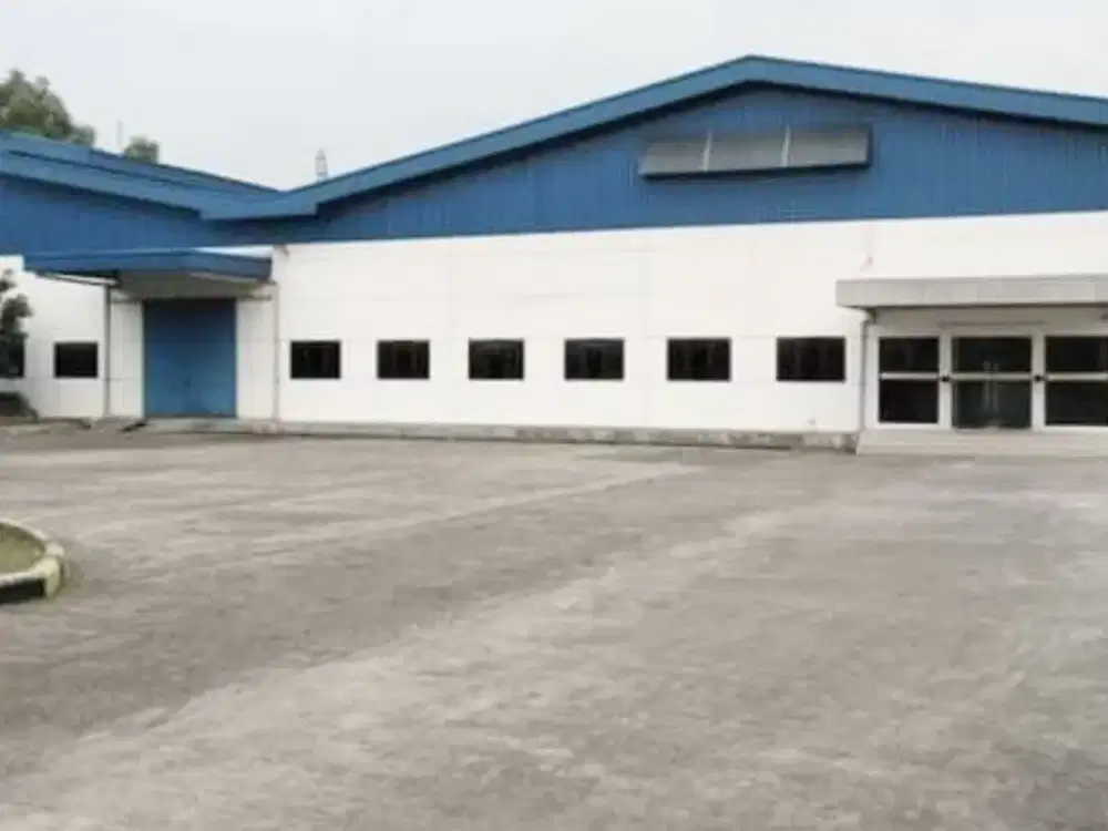Di jual ex pabrik luas 4 hektar bangunan 5.000 m2 di Karawang Timur