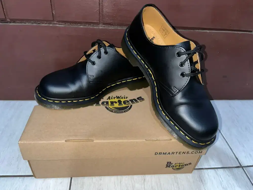 Sepatu Dr.Martens 1461 original like new