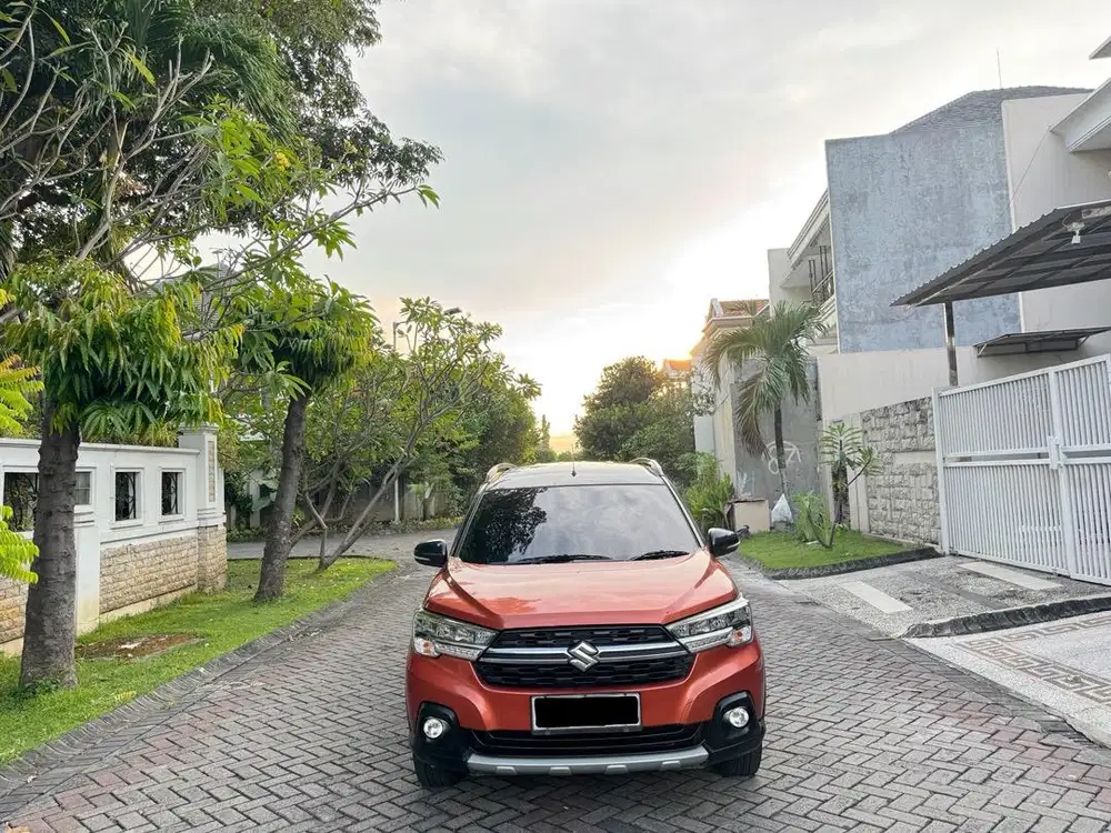 Suzuki XL7 1.5 Alpha 2022 Matic Orange Facelift Plat L