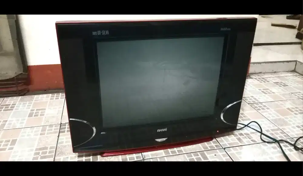 Jual tv AKARI SLIM 21 inc siap untuk d antar