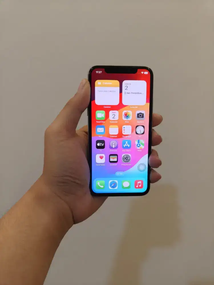 iPhone XS 64GB Silver Murah
