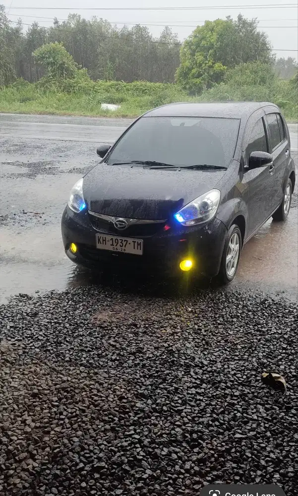 Daihatsu sirion 2013 AT