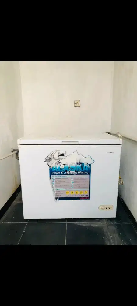 Dijual murah freezer konka mulus