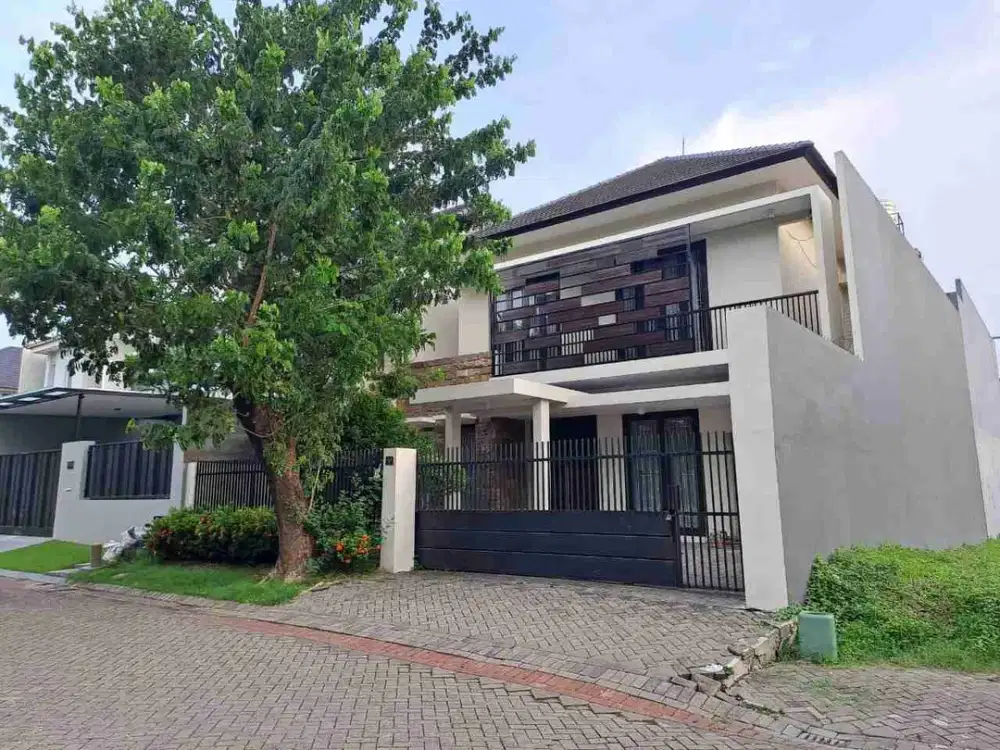Disewakan rumah siap huni Dian Istana kamar 4 PARK AVENUE