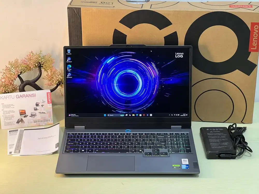 Lenovo LOQ 15IRX10 i5-13450HX 16/512 GB RTX 5050 8 GB Fullset Garansi