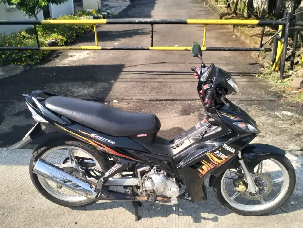 YAMAHA JUPITER MX KOPLING 2010 MOTOR BISA TUKER-TAMBAH GAN
