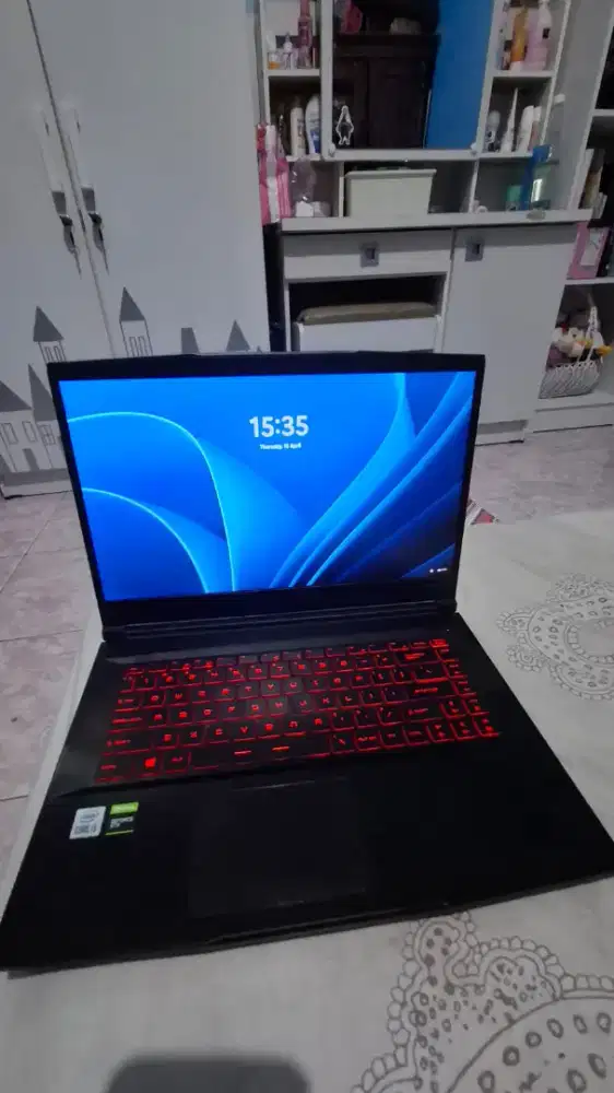 Laptop Msi MSI GF63 THIN 10CFR I5 gen 10 8gb/512gb gtx 1650ti
