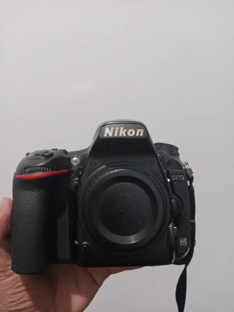 Nikon d750 + Lensa