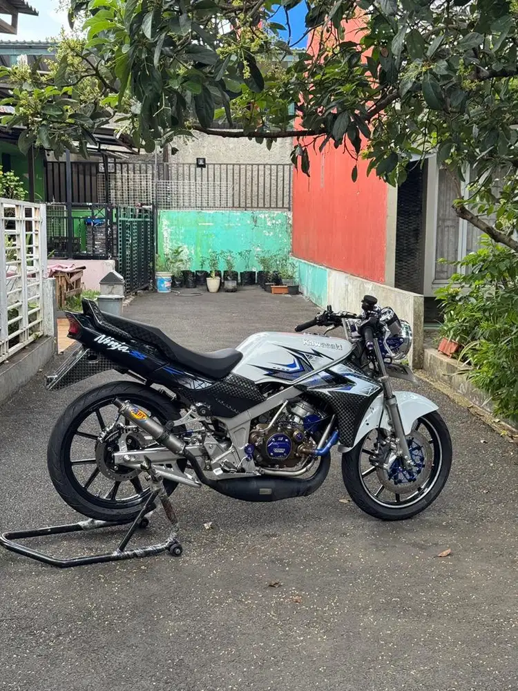 Ninja r 2013 putih