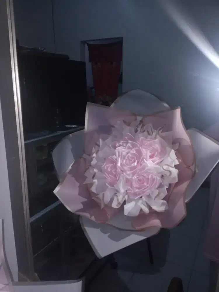 Buket bunga pita satin