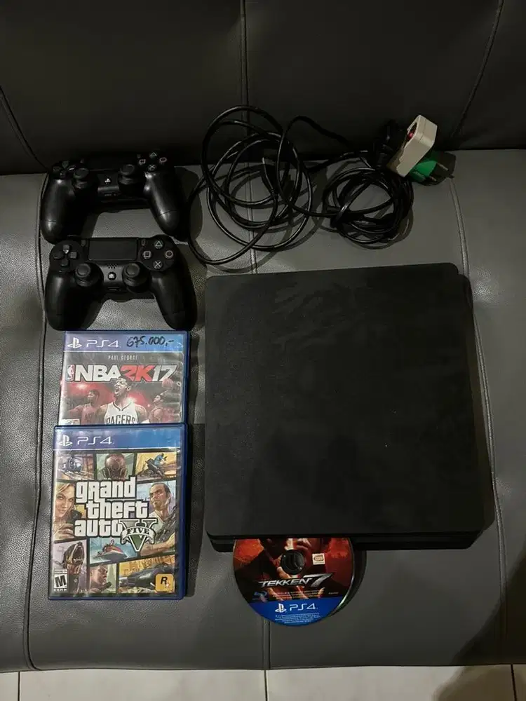 Dijual PS4 SLIM 500gb
